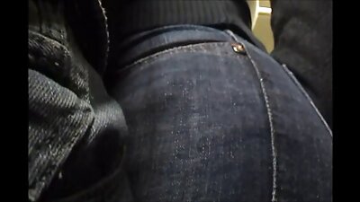 Big Boobed Asian Chick dobiva joj maca napunjena teško